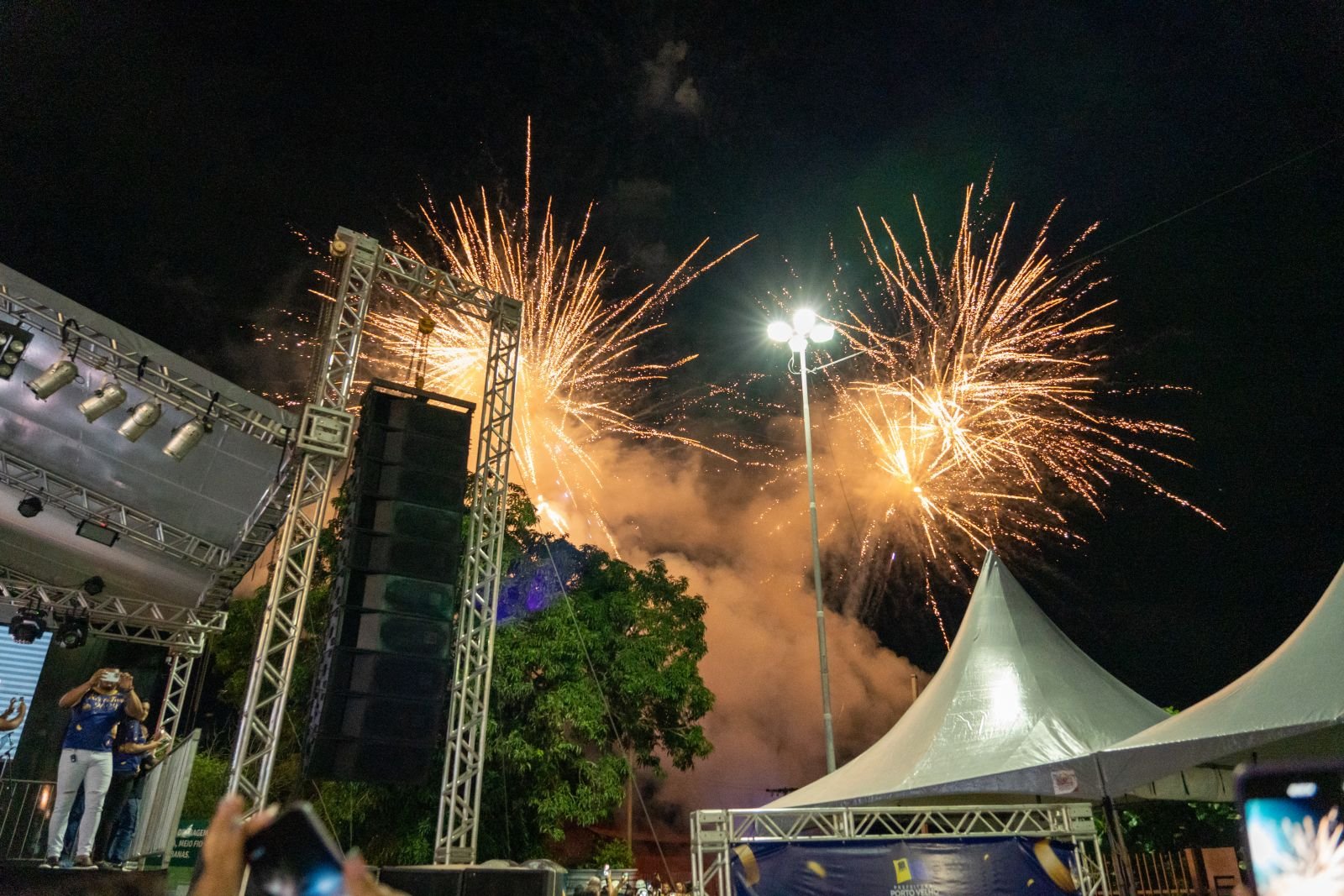 Estrutura para a festa da virada começa a ser instalada; veja as vias interditadas