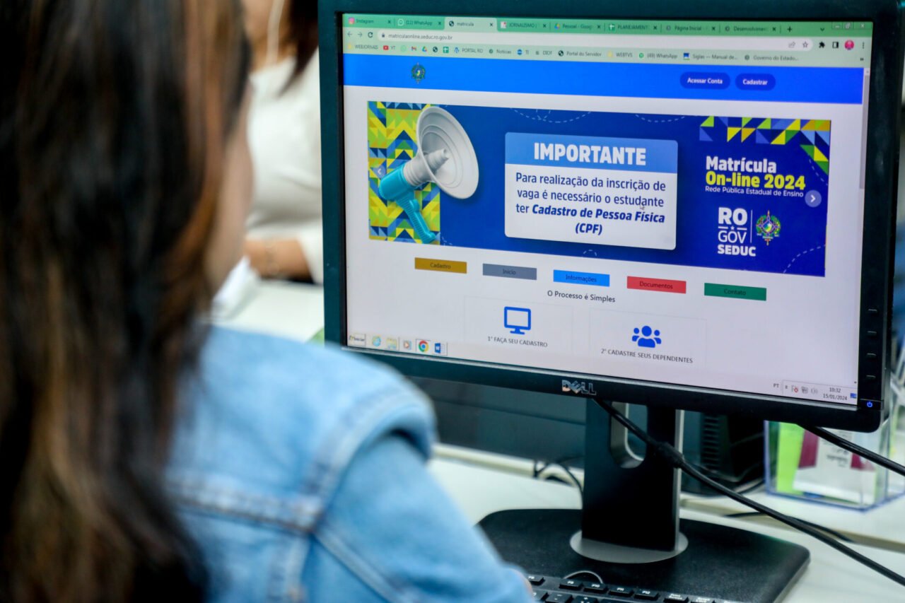 Matrícula on-line para estudantes ingressarem na Rede Estadual de Ensino encerra nesta sexta-feira