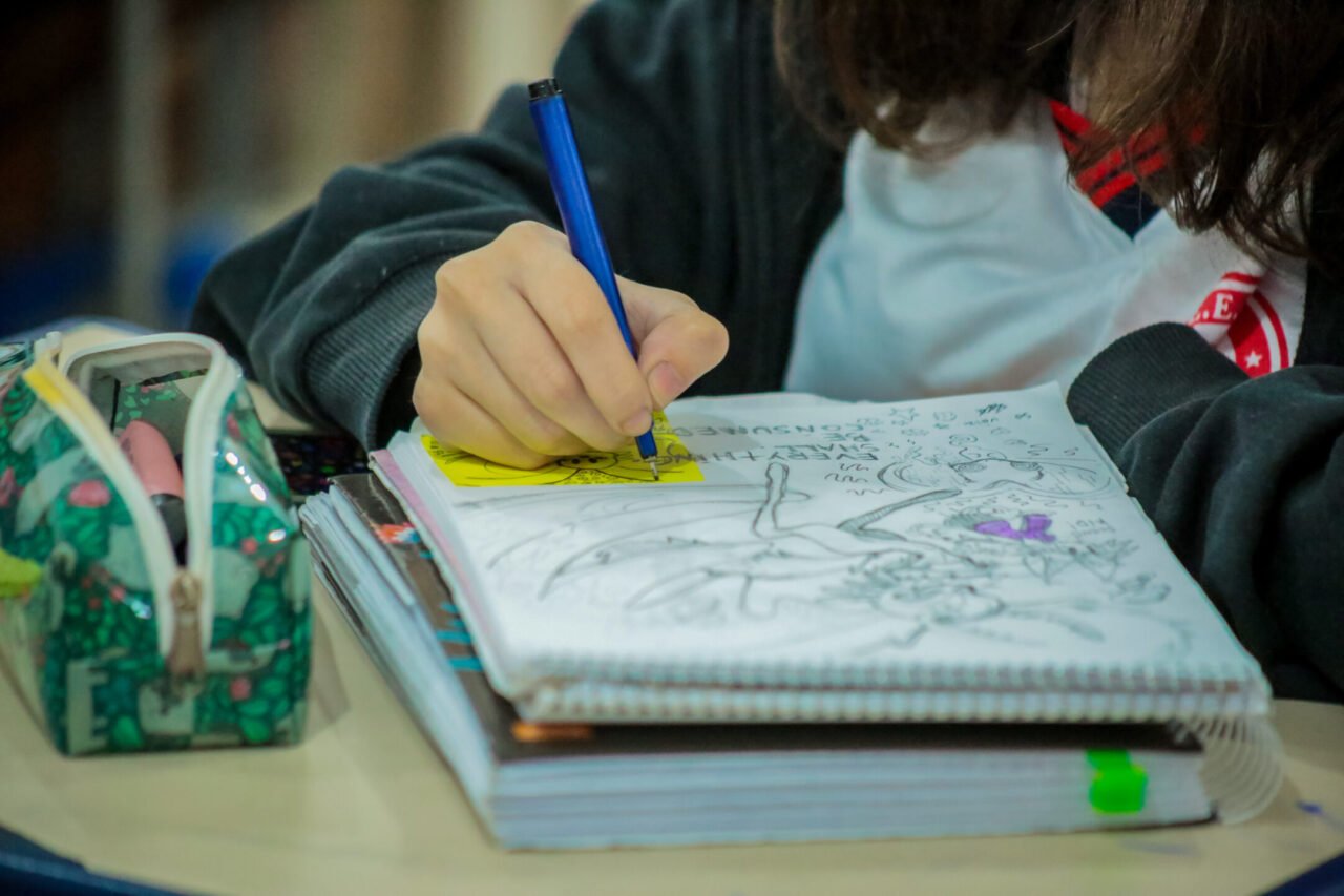 Lei dispõe sobre apoio financeiro para atender unidades administrativa e escolar do Estado