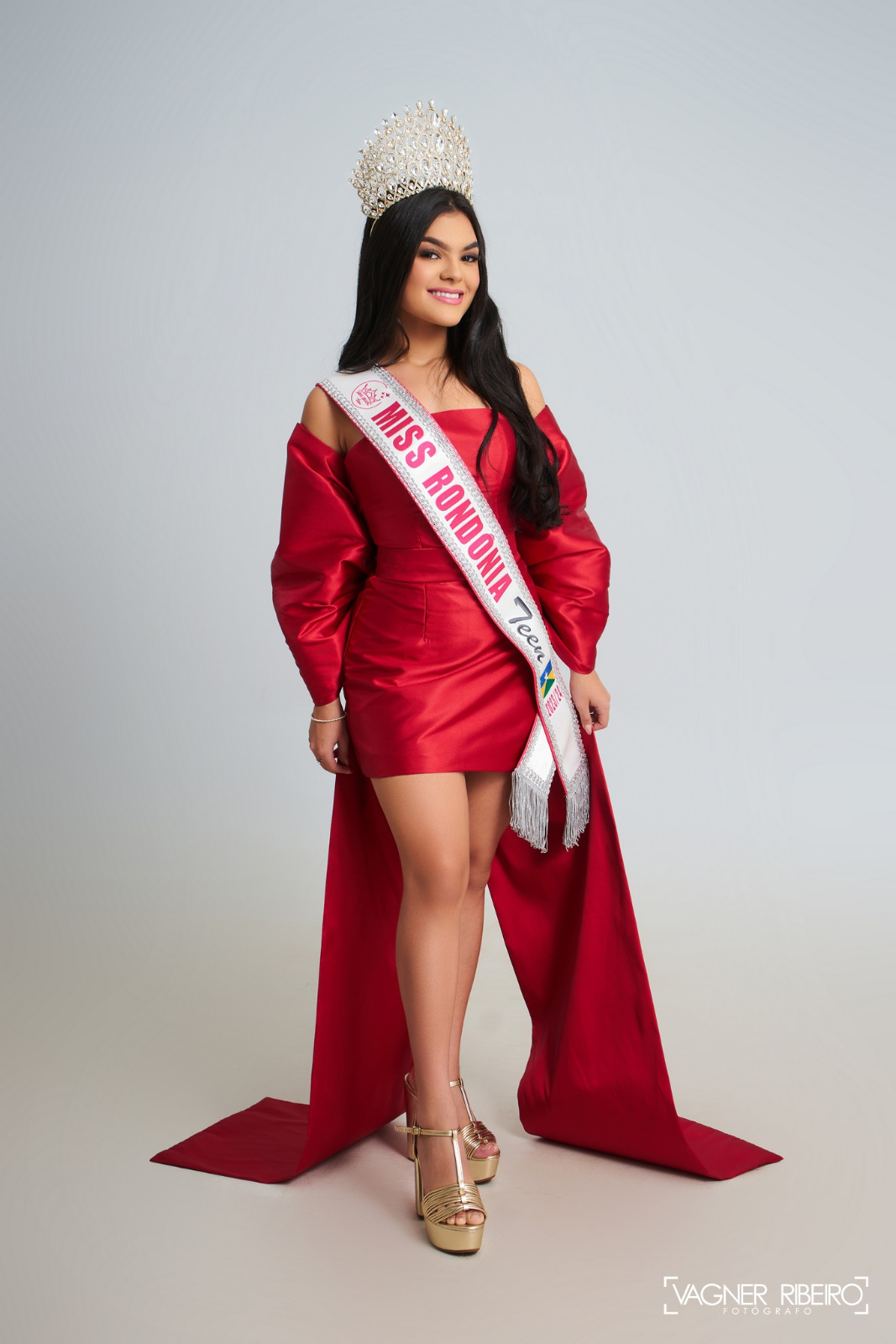 Ana Clara Lacerda, Miss Rondônia Teen, representa o estado no concurso nacional de beleza