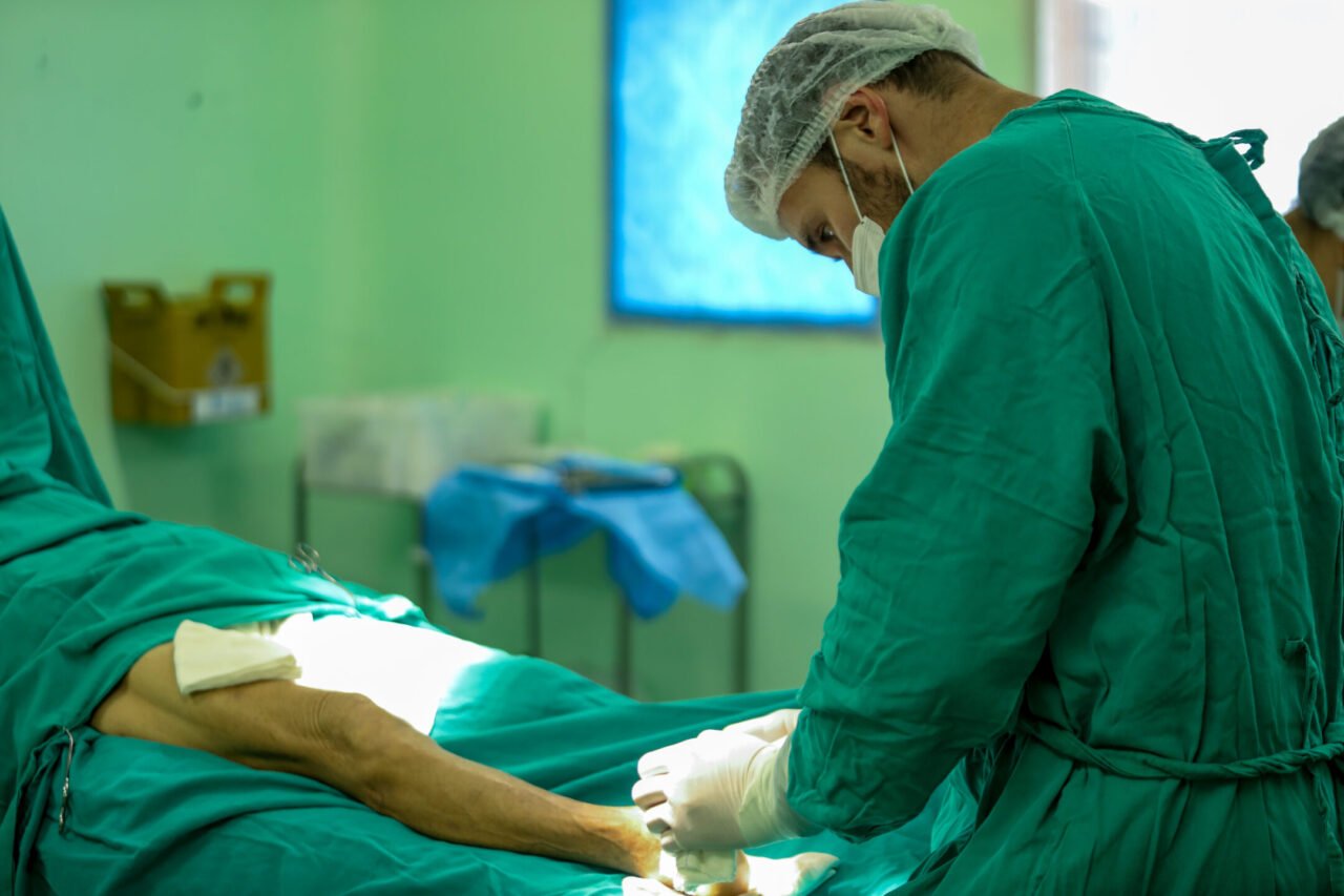 Pacientes do interior de Rondônia serão atendidos com cirurgias de artroplastia de quadril