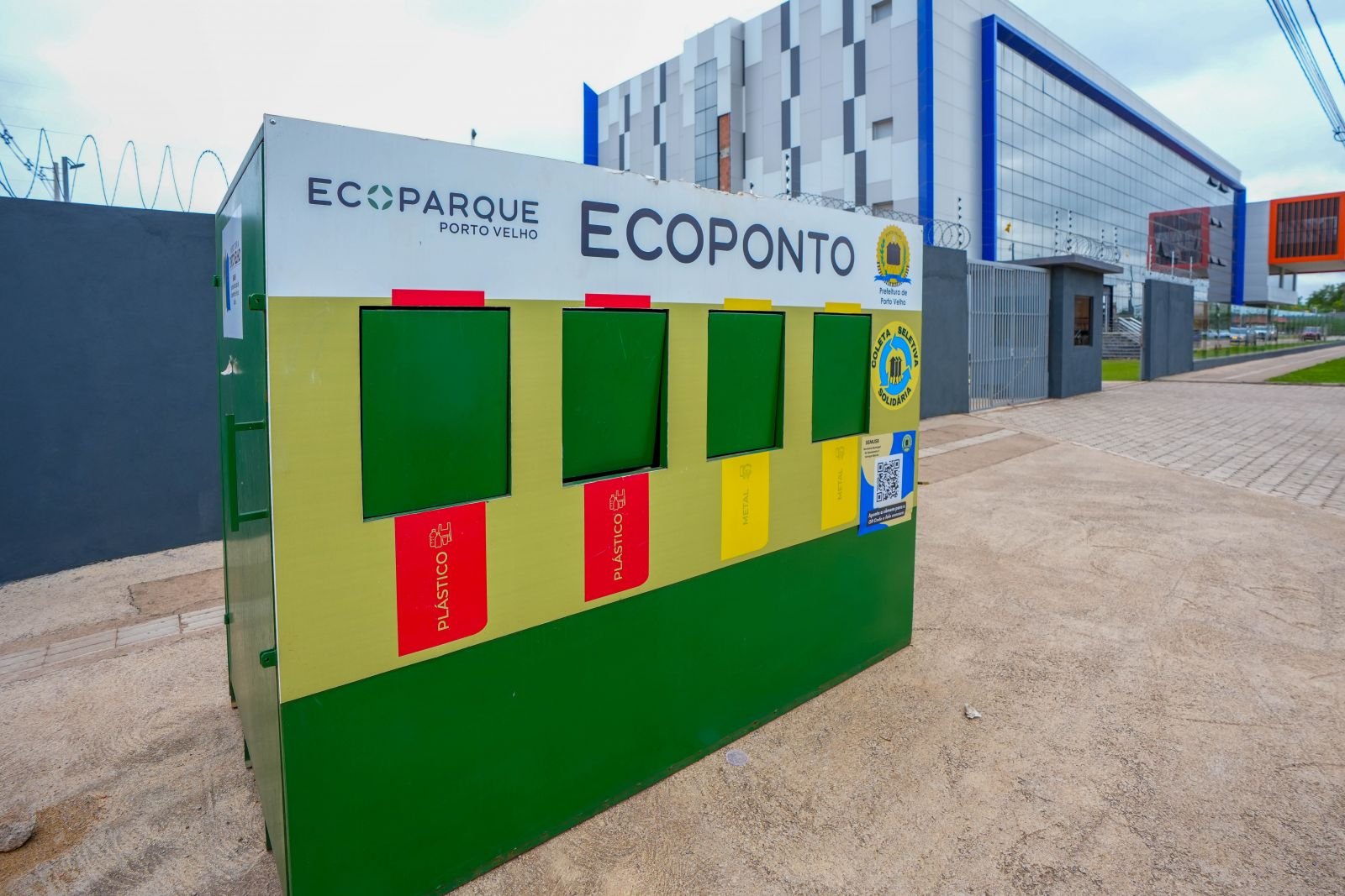Ecopontos em lugares estratégicos de Porto Velho incentivam descarte correto e a coleta seletiva