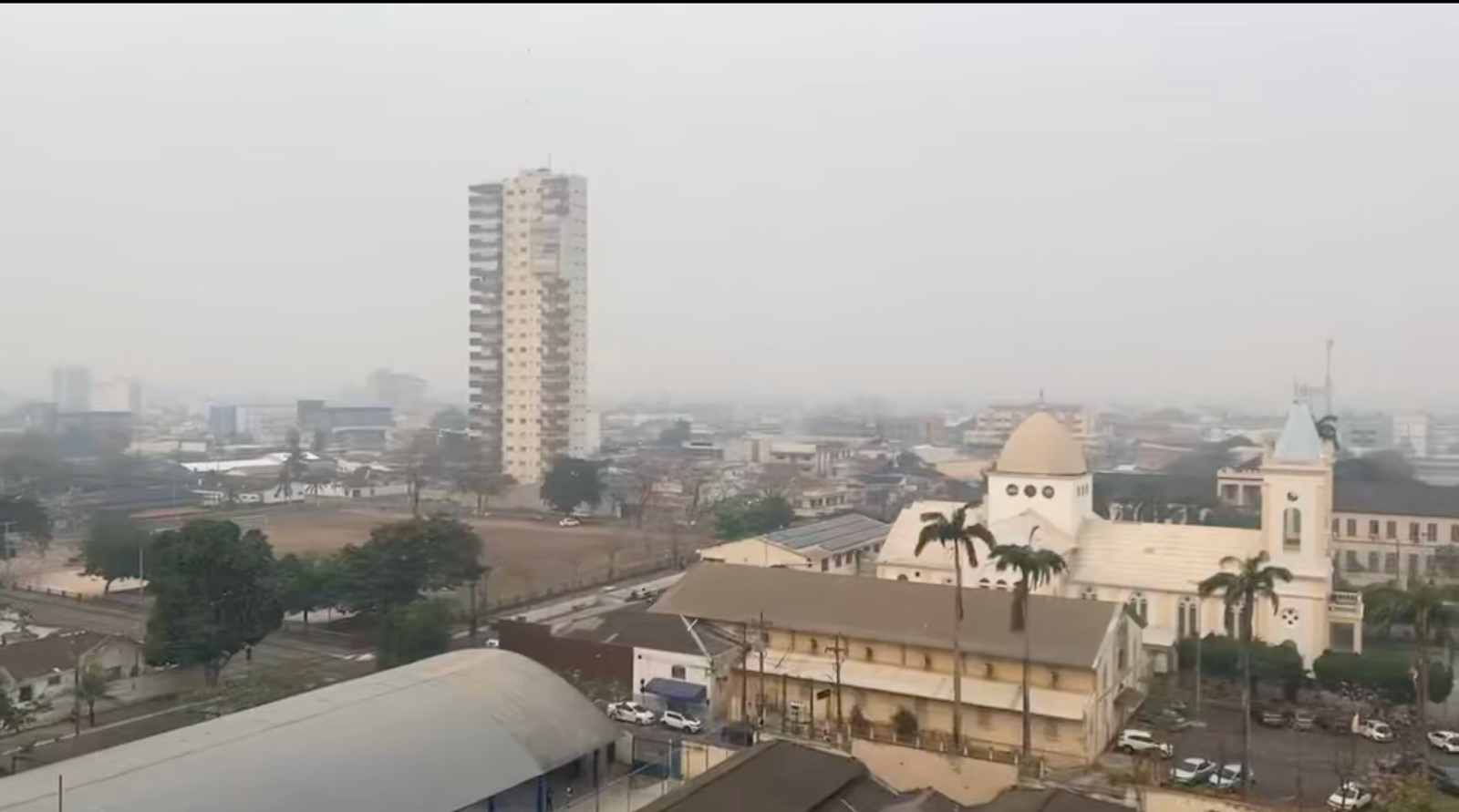 Fumaça causa cancelamento de voos em Rondônia