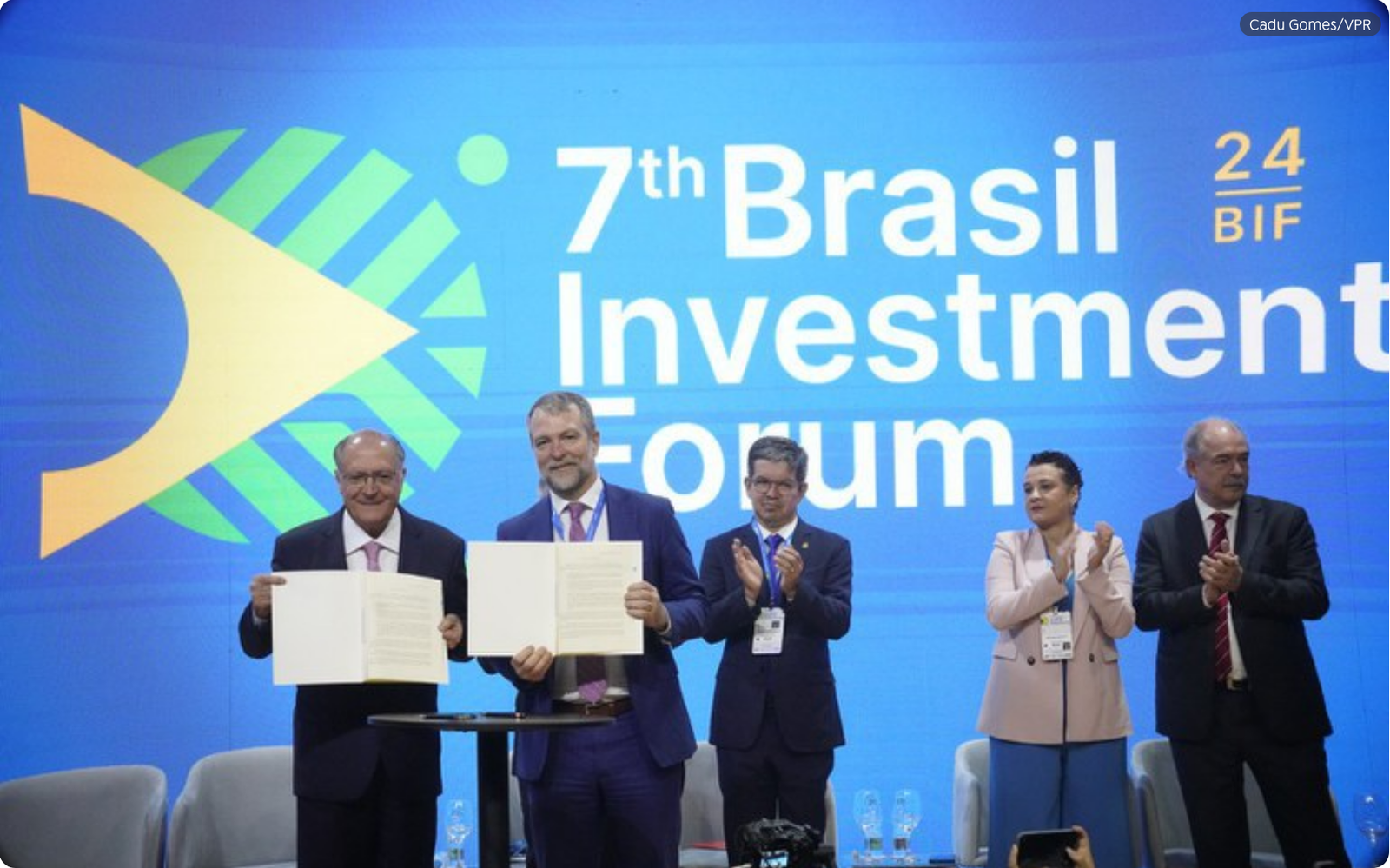 Brasil lança plataforma para facilitar entrada de investimentos estrangeiros