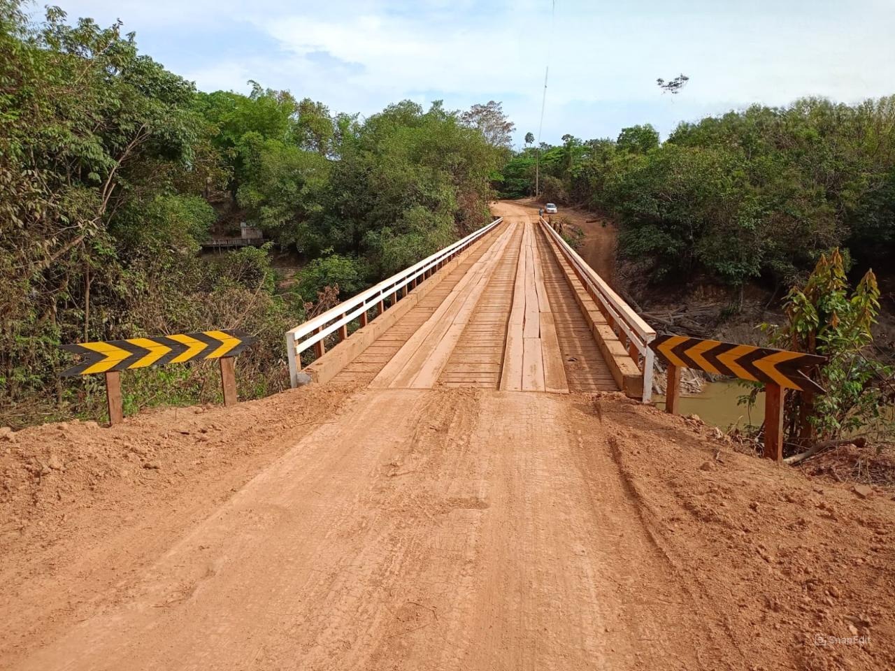 Prefeitura de Porto Velho conclui recuperação da ponte na Linha 42, na região da Bacia Leiteira