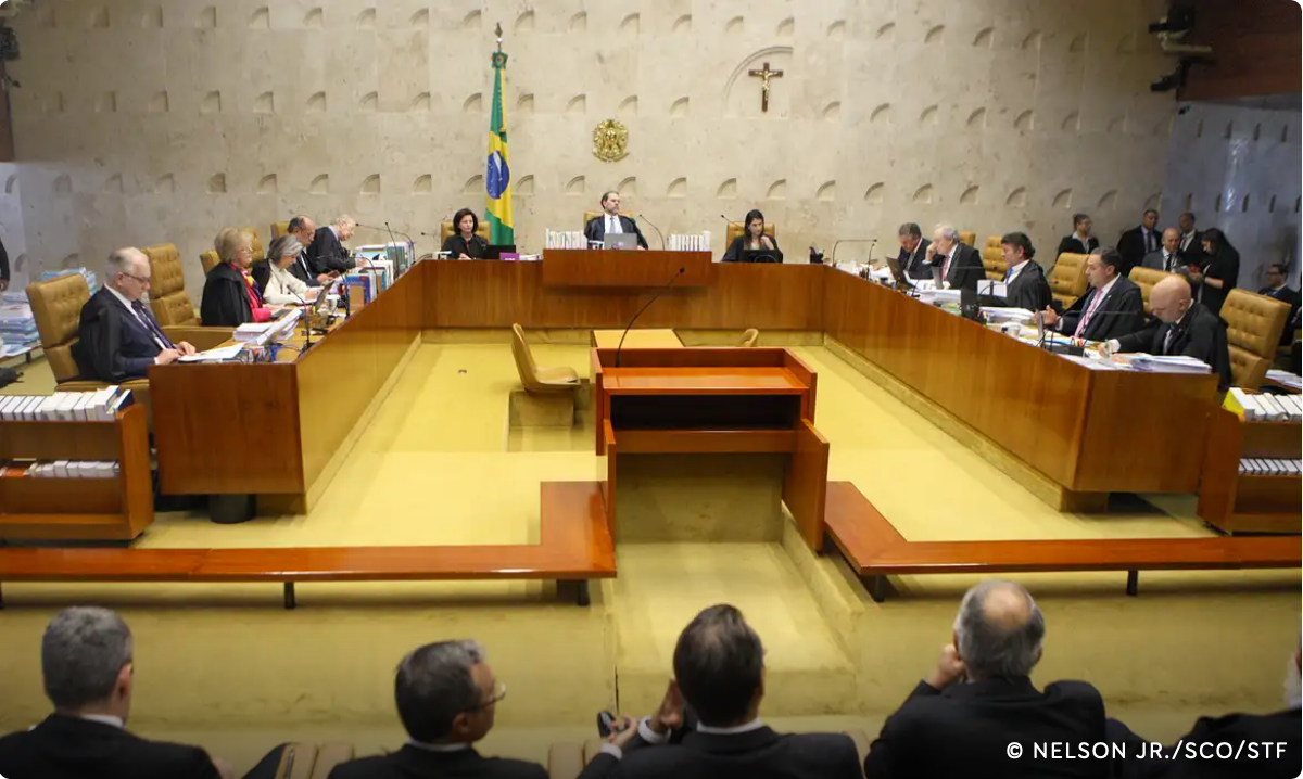 Maioria do STF vota por manter símbolos religiosos em órgãos públicos