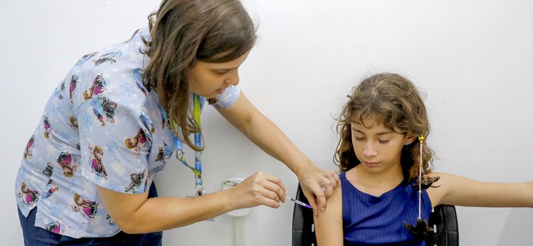 Brasil está perto de alcançar meta de vacinação contra o vírus do HPV