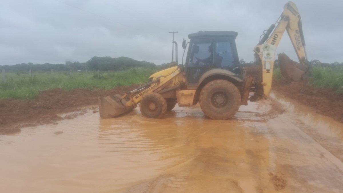 Prefeitura de Porto Velho intensifica recuperação de vicinais