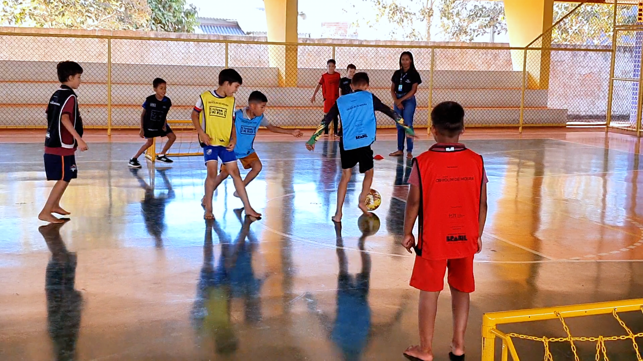 Alunos da Escola Municipal João Batista Dias participam da 2ª edição do Festival do Futebol de Rua