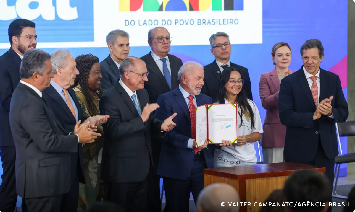 Lula sanciona lei contra adultização de crianças nas redes