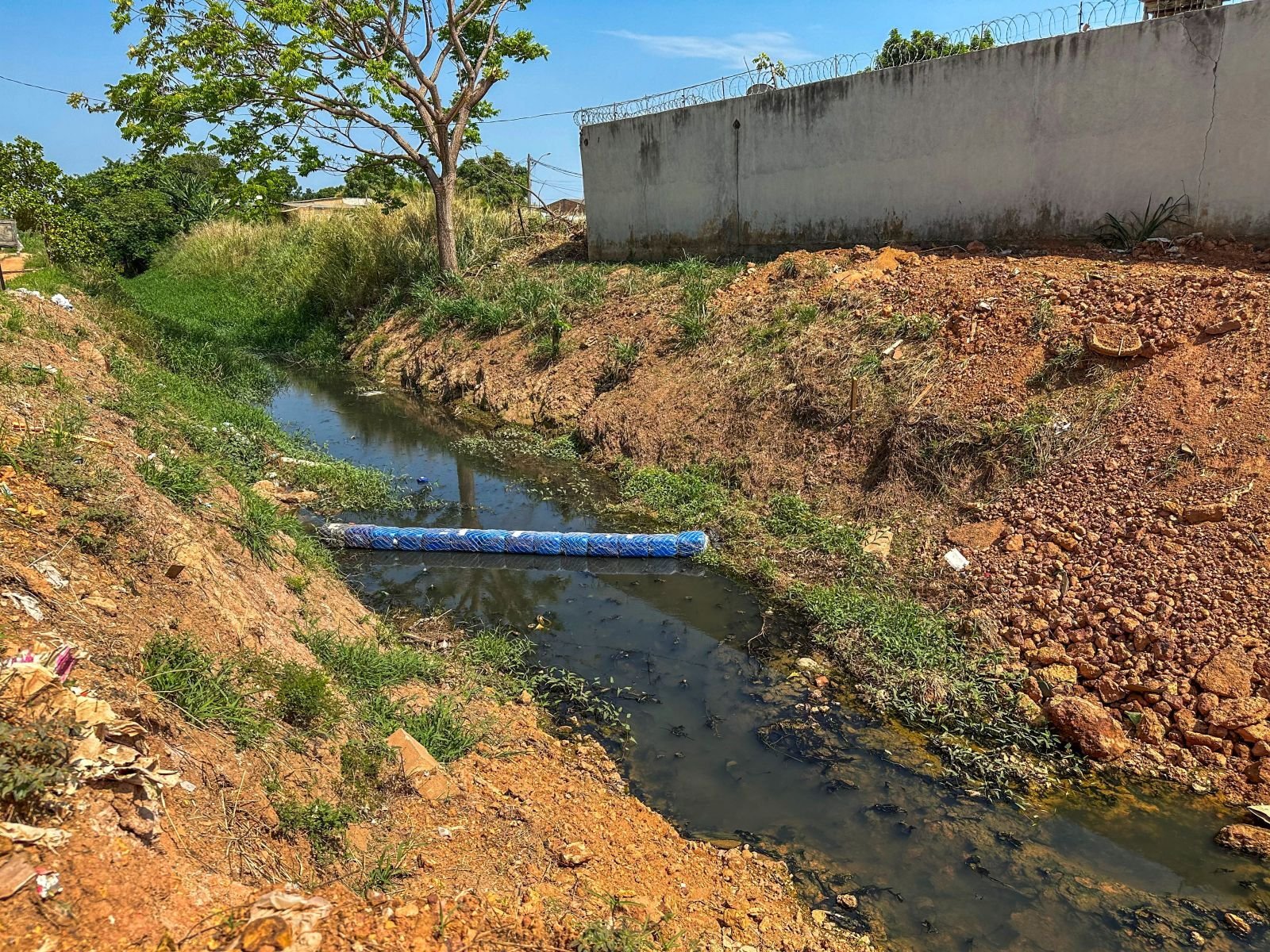 Ecobarreiras reforçam ações da Prefeitura de Porto Velho contra alagamentos e poluição dos igarapés