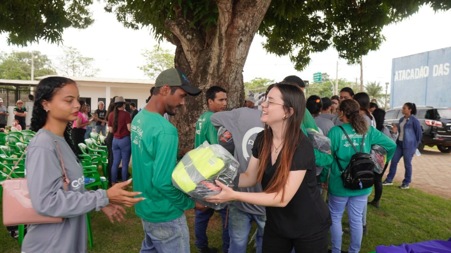 Mais de 80 catadores de materiais recicláveis do Vale do Jamari recebem kit de proteção