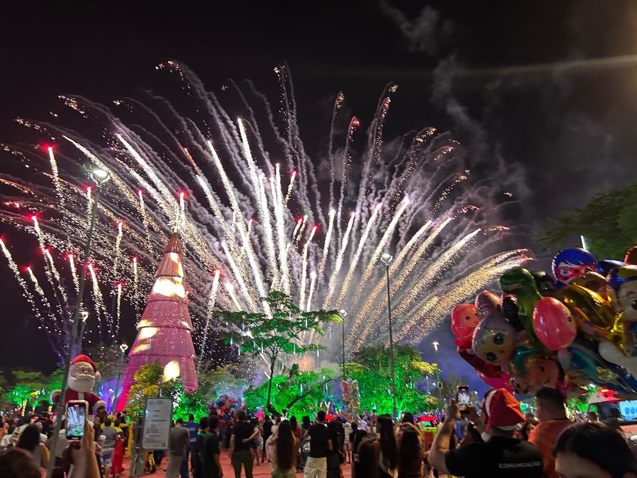 Parque da Cidade se transforma em espetáculo natalino