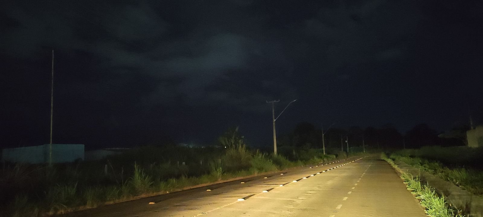 Furto de fios deixa Ruas Treze de Setembro e Brasil no escuro pela terceira vez esse ano