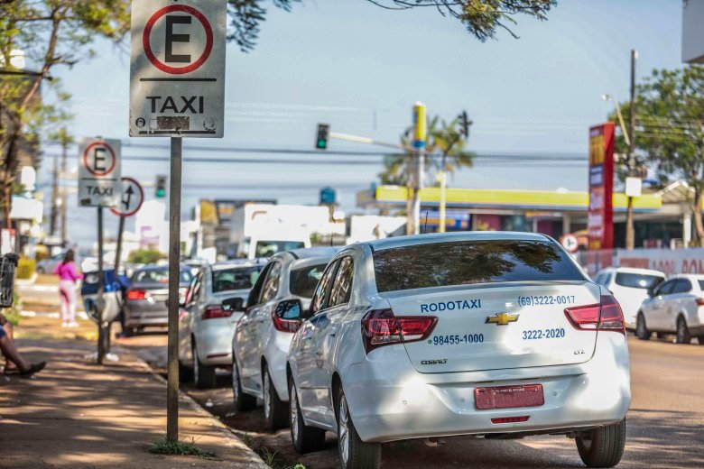 Decreto amplia tempo de vida útil dos táxis em Porto Velho